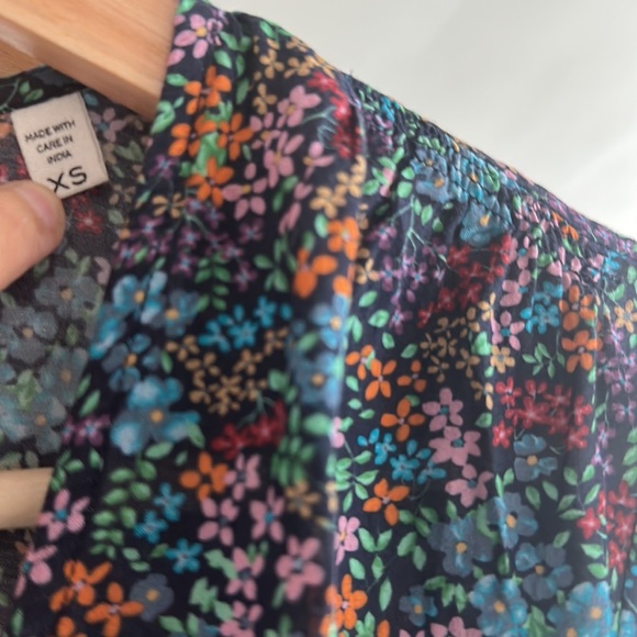 Does dress xs - Picture 3 of 8